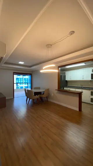 Apartamento com 2 dormitórios, foto 3