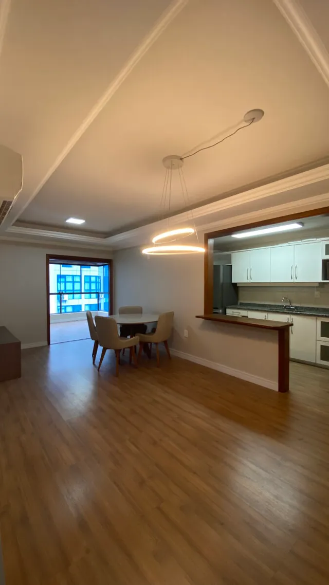Apartamento com 2 dormitórios, foto 3