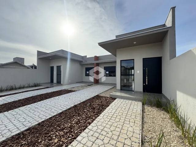 Fachada moderna de uma residência em Lajeado, Brasil.