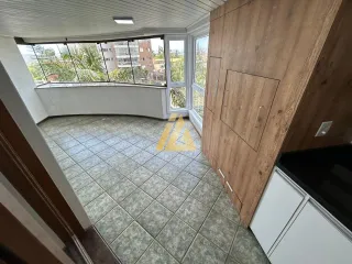 Apartamento com 3 dormitórios, foto 4