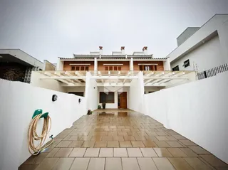 Sobrado com 2 dormitórios, foto 1