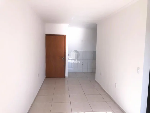 Apartamento com 2 dormitórios, foto 3