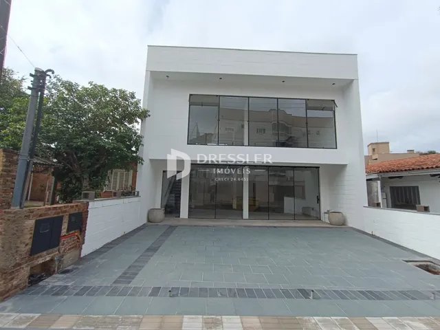 Fachada moderna de uma residência em Lajeado, Brasil.