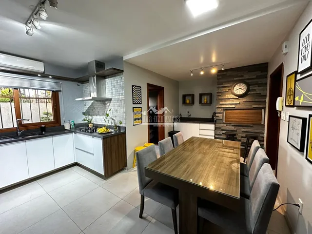 Casa com 4 dormitórios, foto 3