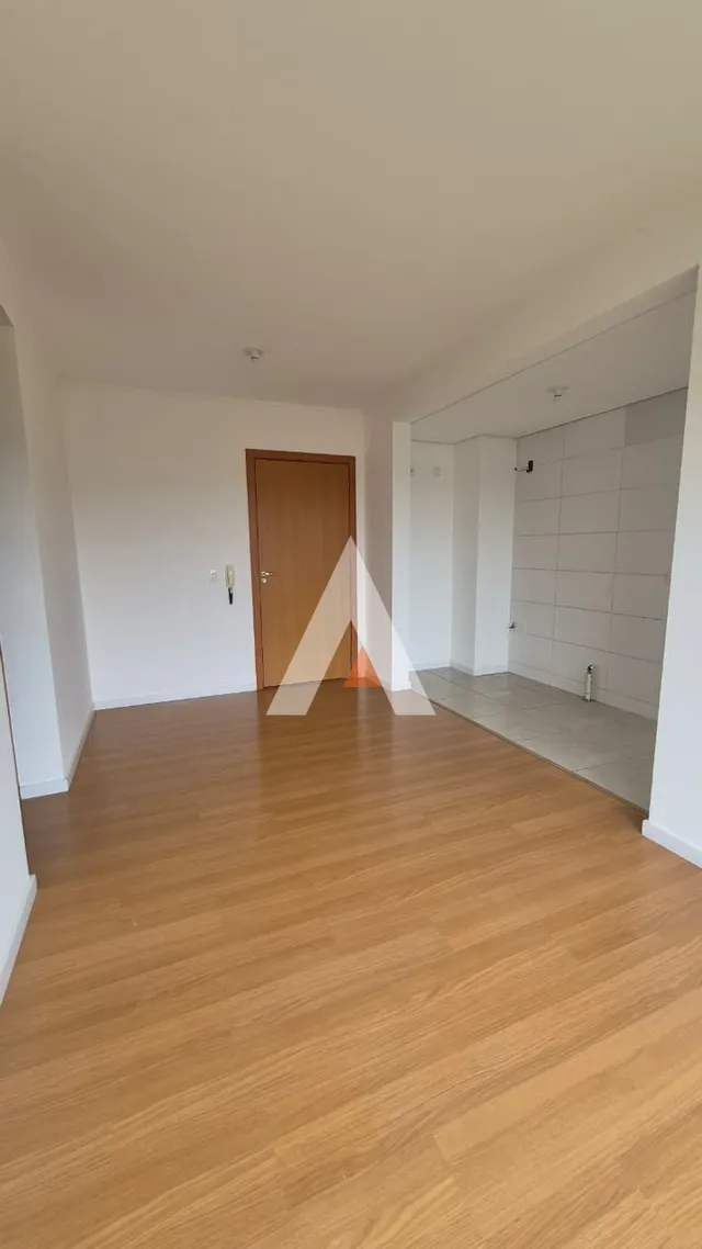Apartamento com 2 dormitórios, foto 2