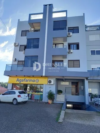 Cobertura com 2 dormitórios