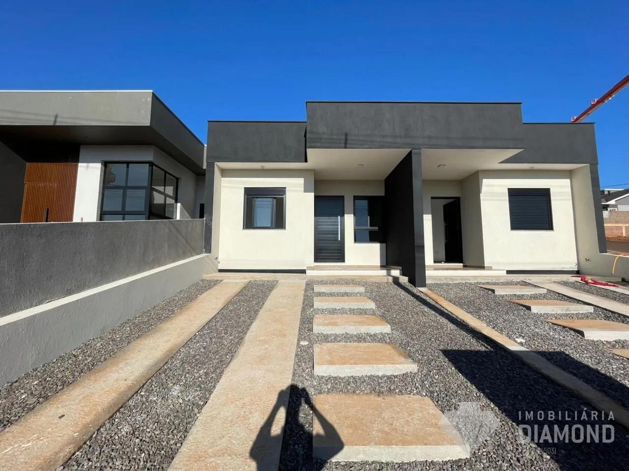 Casa geminada com 2 dormitórios, foto 1