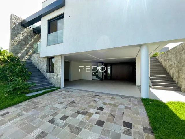 Casa com 3 dormitórios