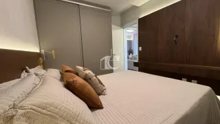 Apartamento com 2 dormitórios, foto 21