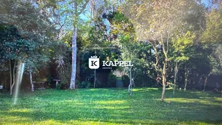 Uma foto da área verde e jardim de uma propriedade em Lajeado, Brasil.