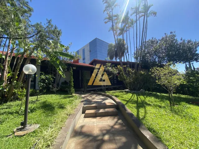 Casa com 5 dormitórios, foto 2