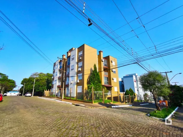 A fachada de um prédio residencial em Lajeado, Brasil.