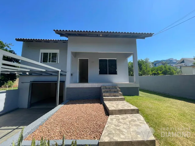 Casa com 2 dormitórios