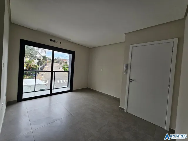 Apartamento com 3 dormitórios, foto 3