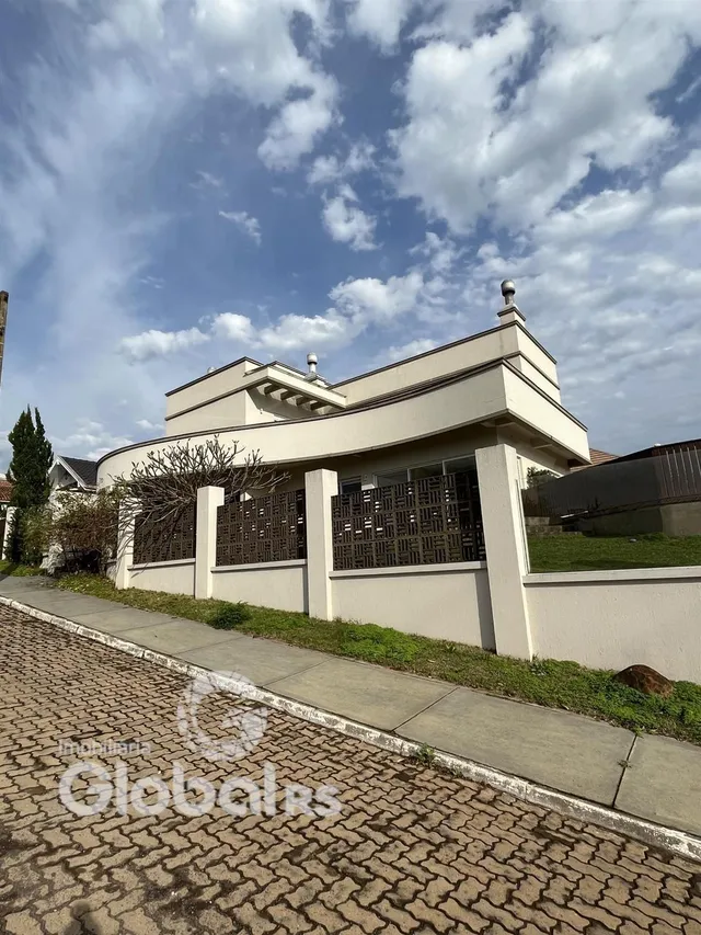 Casa com 3 dormitórios