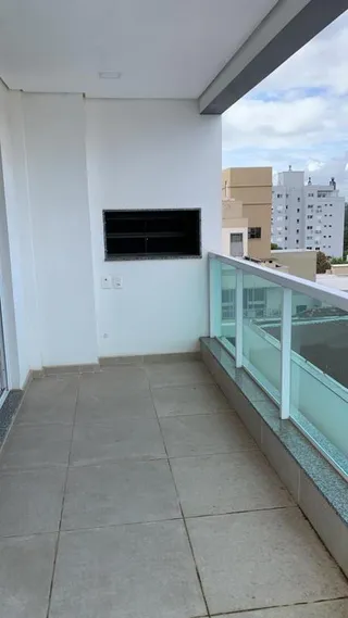 Apartamento com 3 dormitórios, foto 2