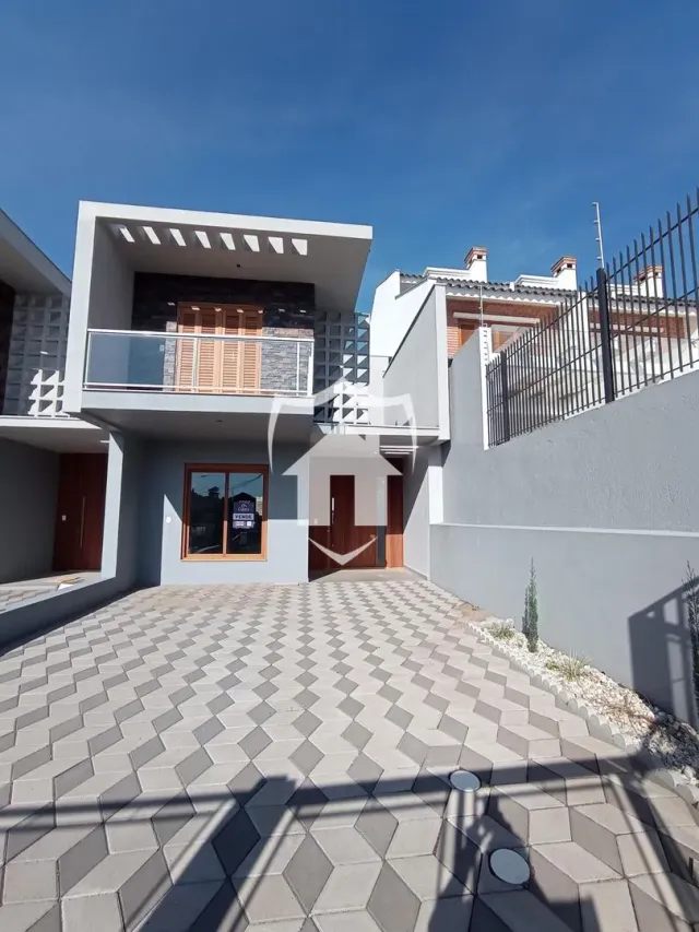 Fachada moderna de uma residência em Lajeado, Brasil.