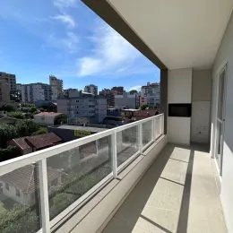 Vista da varanda com vista para a cidade.