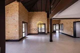 Casa com 4 dormitórios, foto 4