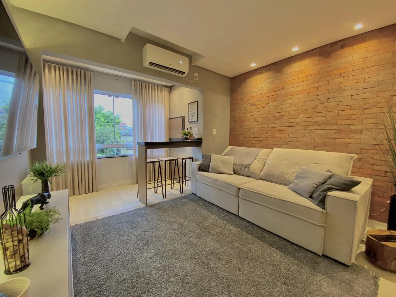 Apartamento com 2 dormitórios, foto 1
