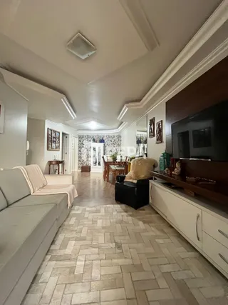 Apartamento com 3 dormitórios, foto 4