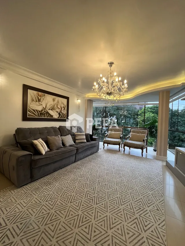 Apartamento com 3 dormitórios