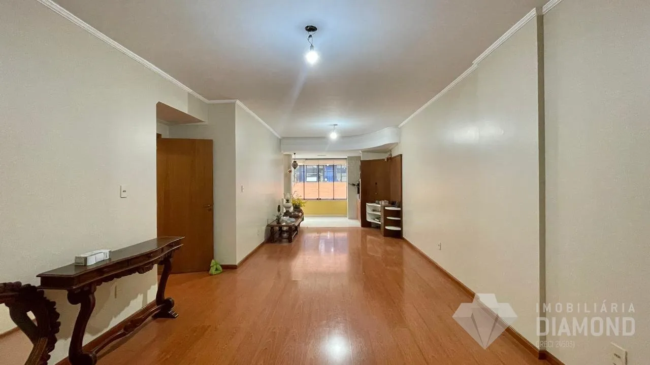 Apartamento com 3 dormitórios, foto 1