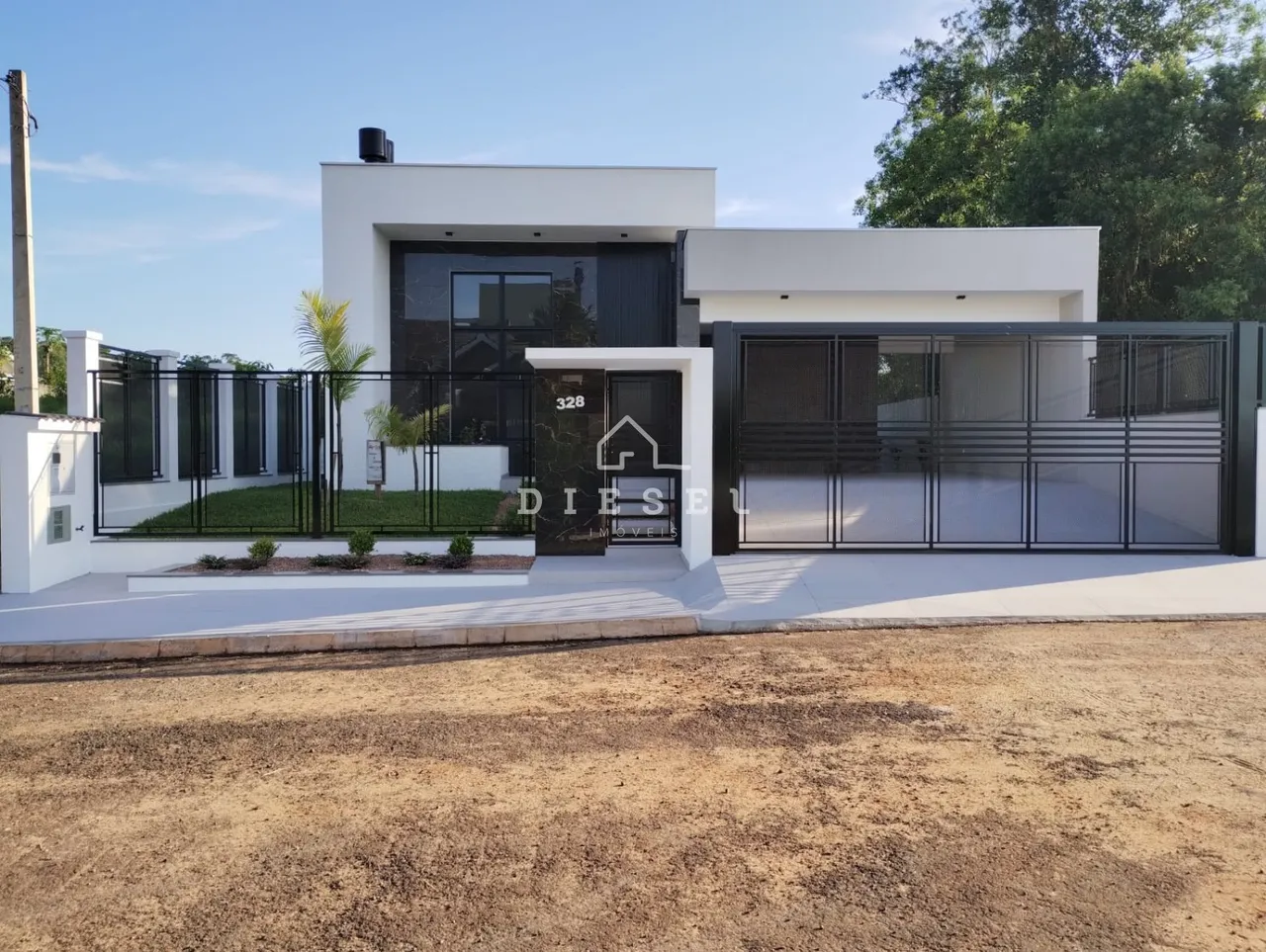 Casa com 3 dormitórios, foto 1
