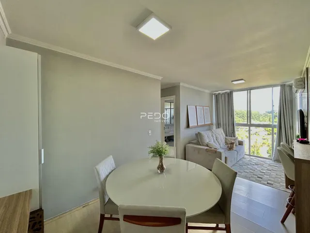 Apartamento com 2 dormitórios, foto 2
