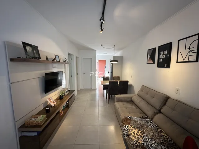 Casa geminada com 2 dormitórios, foto 2
