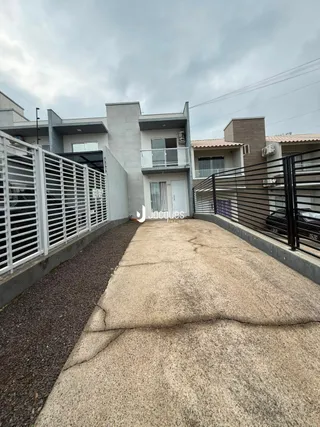 Fachada de uma residência moderna em Lajeado, Brasil.