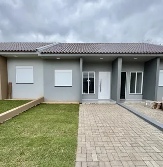 Casa geminada com 2 dormitórios, foto 2