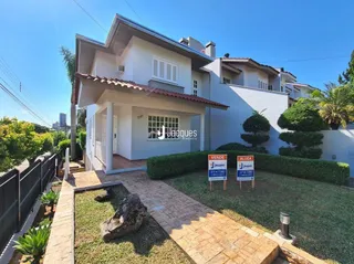 Sobrado com 3 dormitórios, foto 1