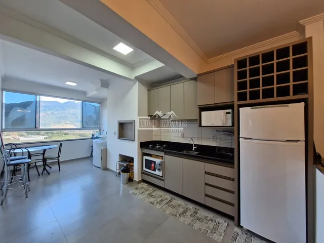 Apartamento com 2 dormitórios, foto 3