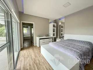 Casa com 4 dormitórios, foto 9