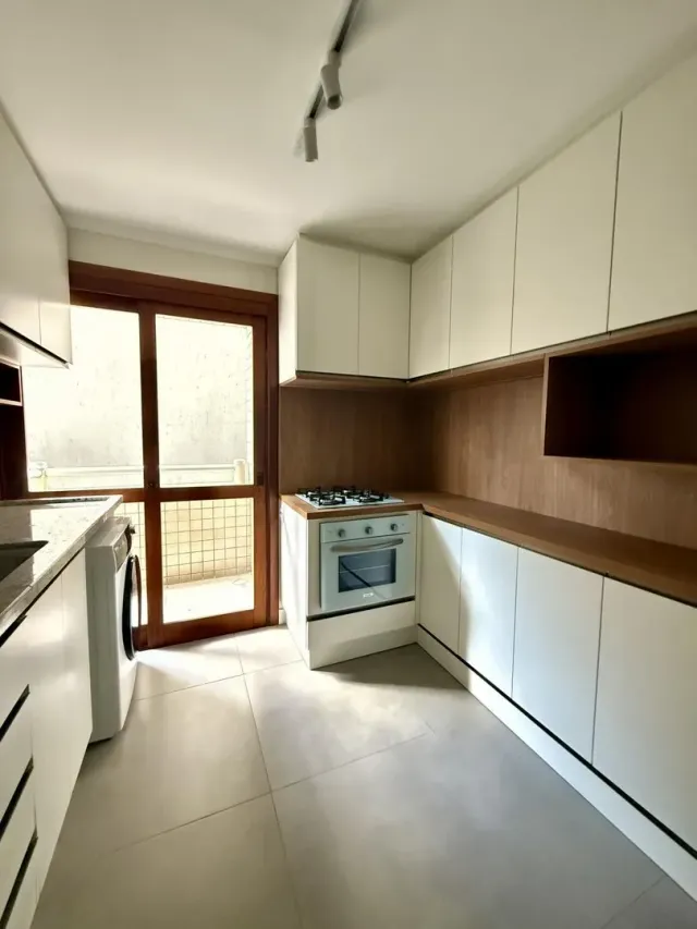 Apartamento com 2 dormitórios, foto 4