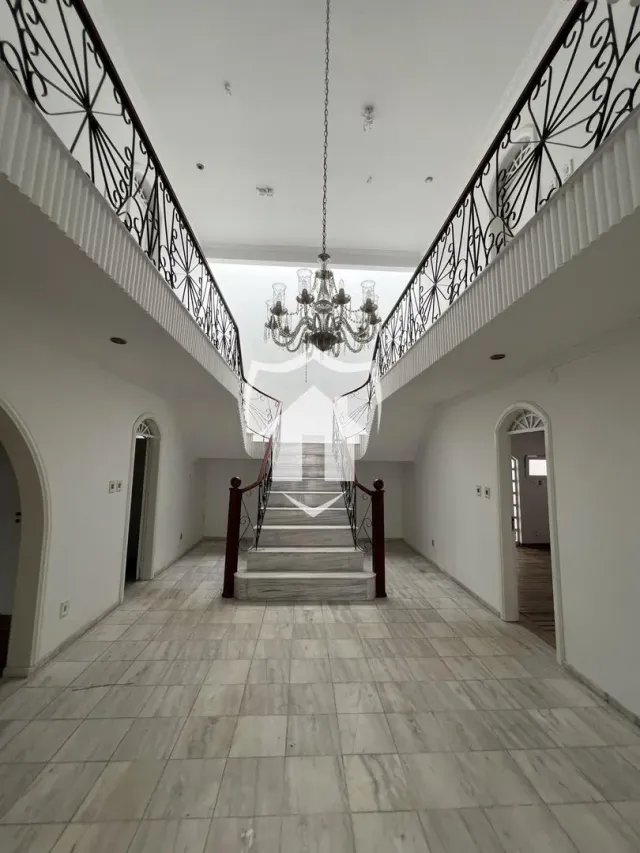 Casa com 5 dormitórios, foto 3