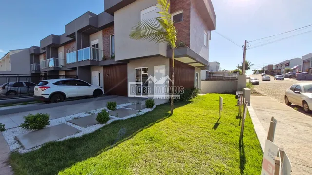 Sobrado com 3 dormitórios