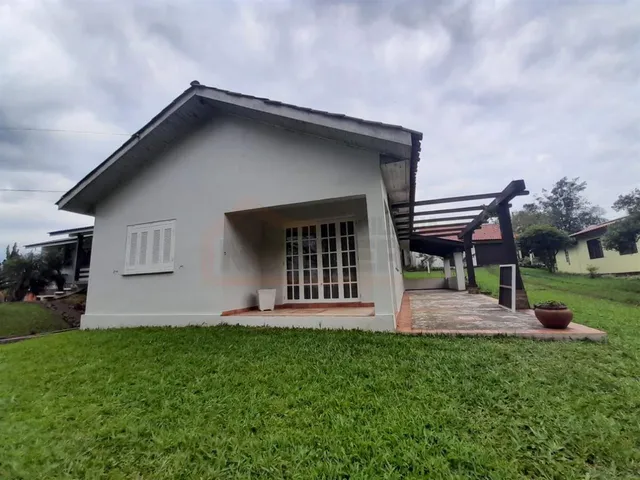Casa com 3 dormitórios