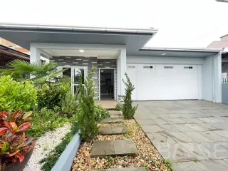 Casa com 3 dormitórios, foto 1