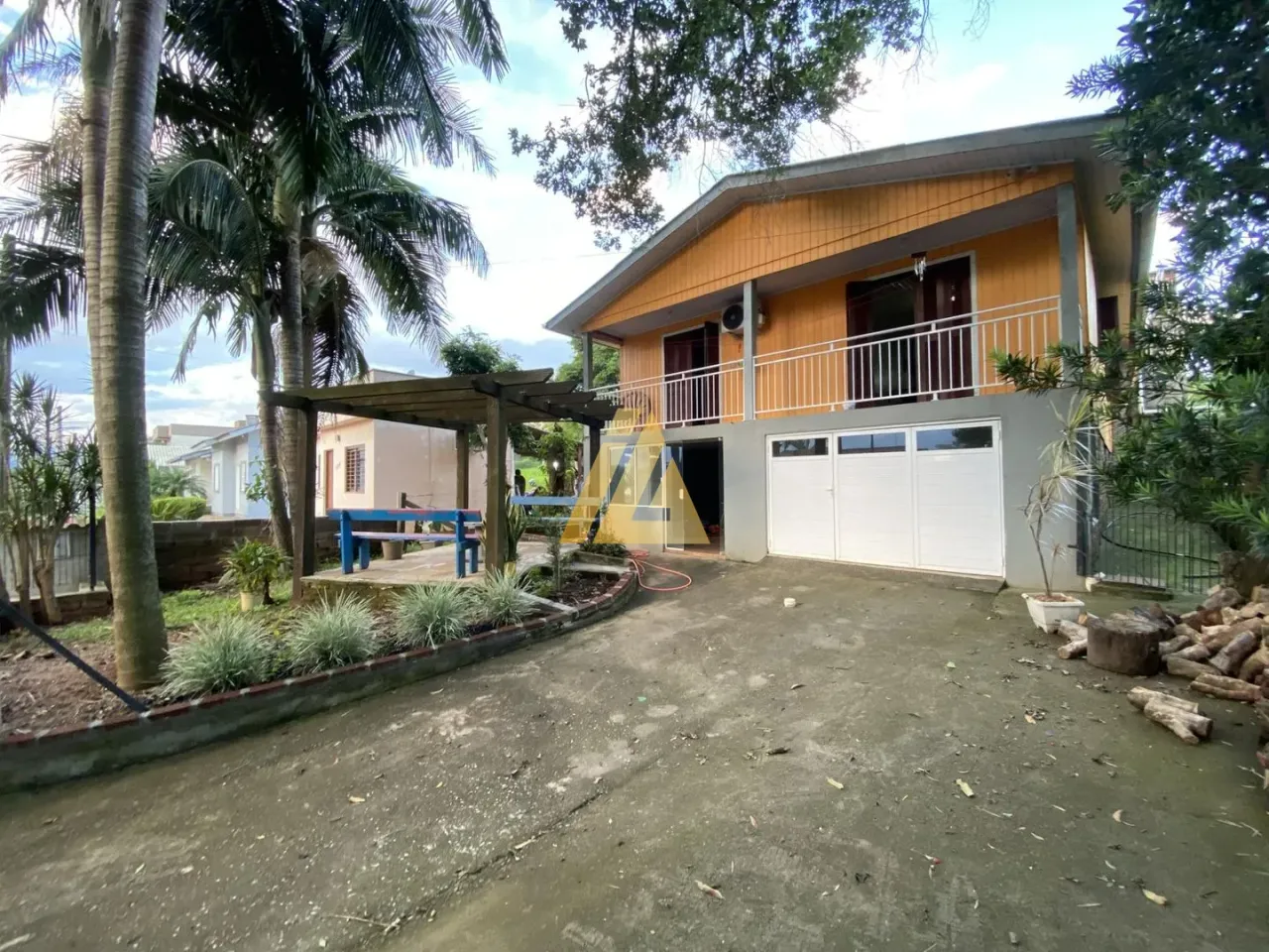 Casa com 3 dormitórios, foto 1