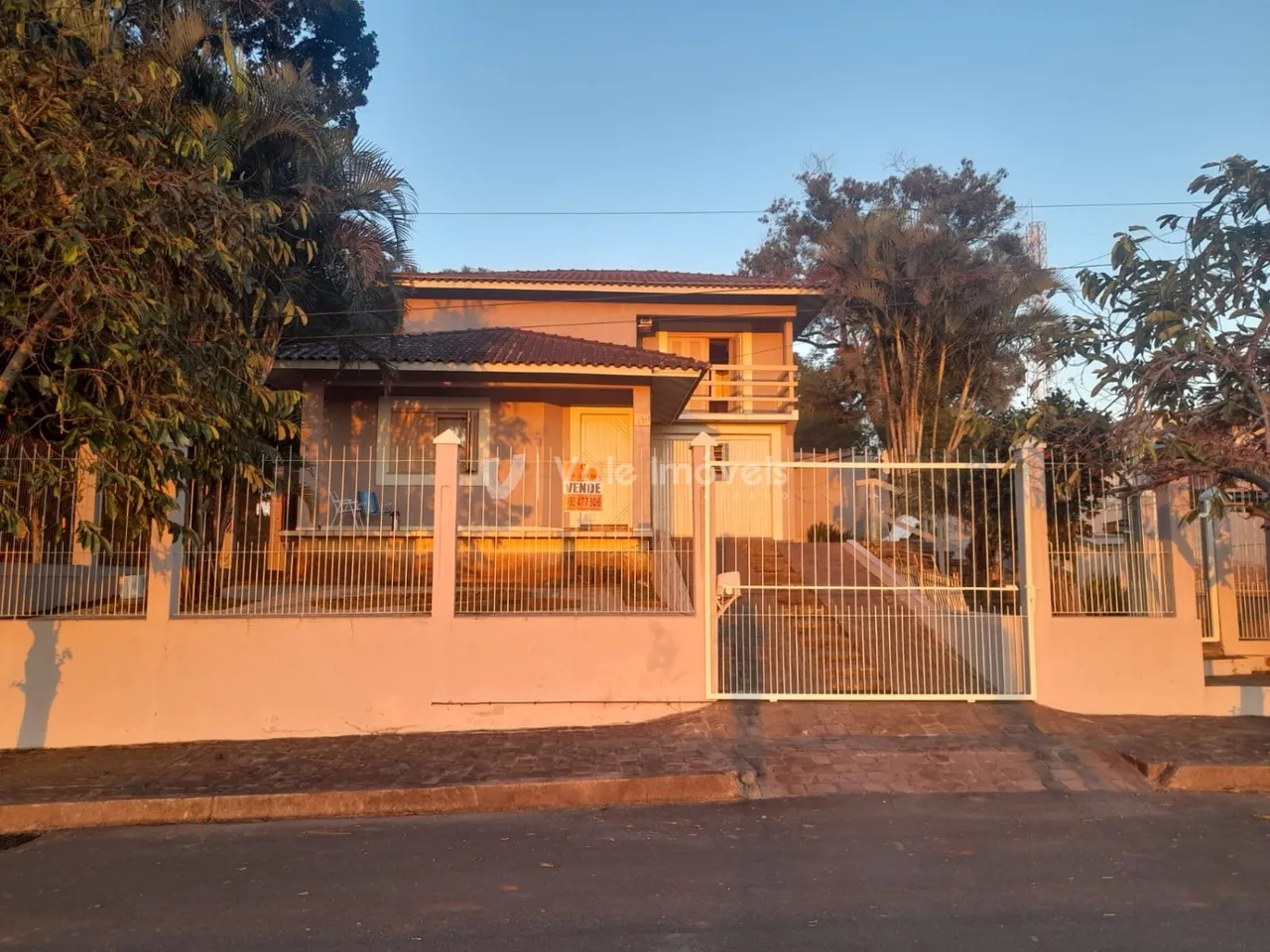 Casa com 3 dormitórios, foto 1