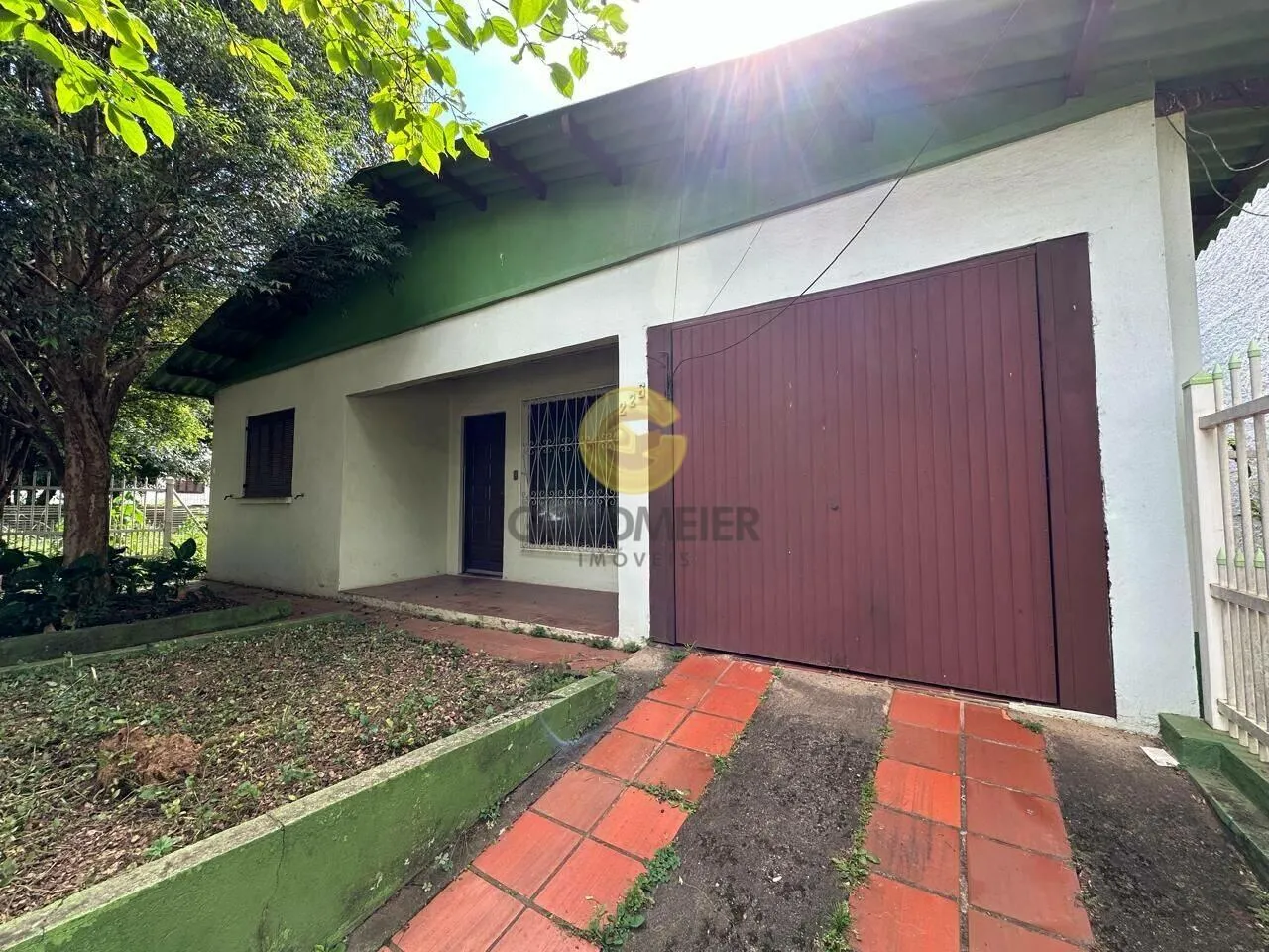 Casa com 4 dormitórios, foto 1