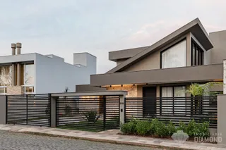 Casa com 3 dormitórios, foto 2