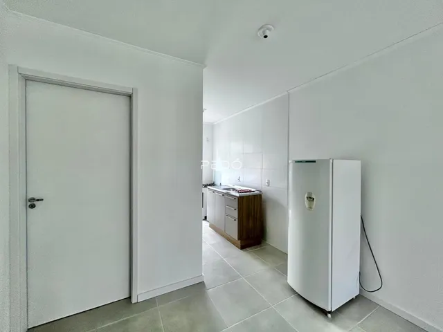 Hall de um apartamento moderno em Lajeado, Brasil.