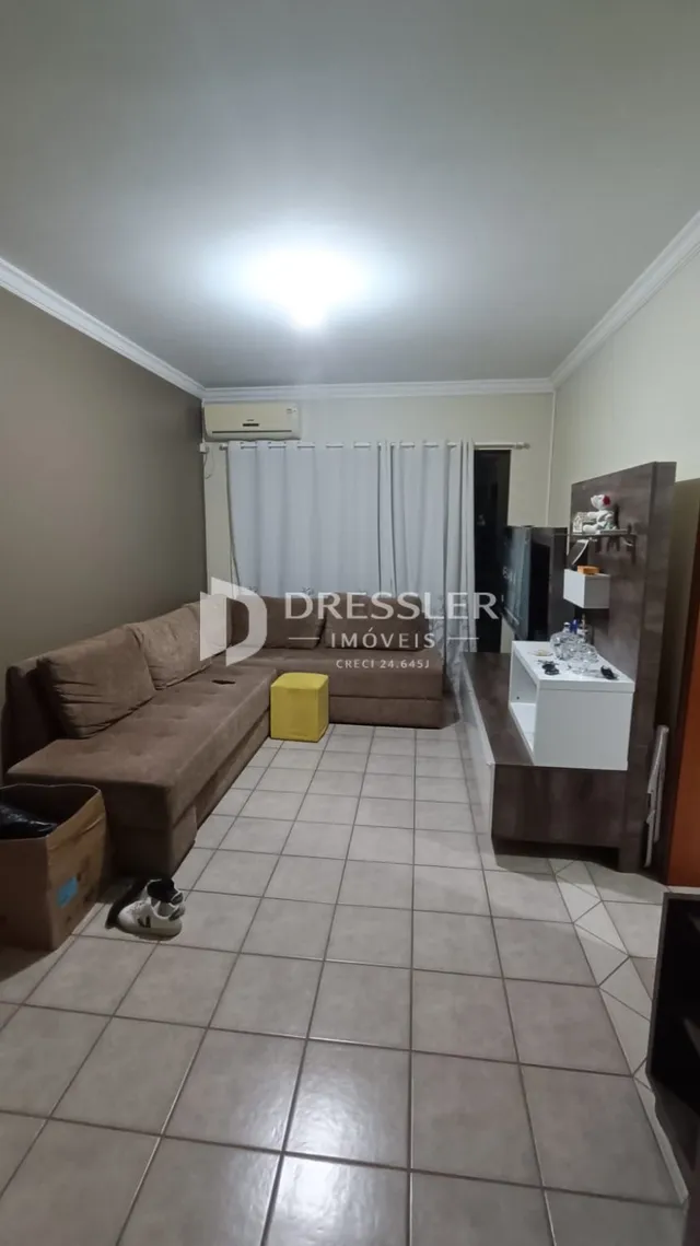 Apartamento com 2 dormitórios