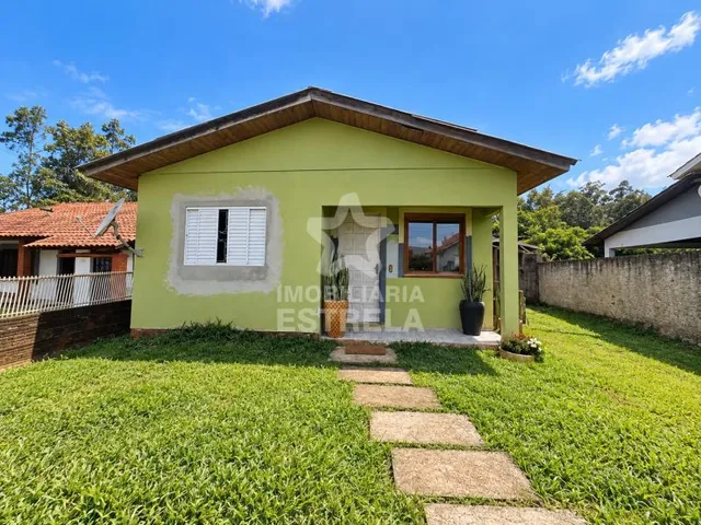 Casa com 2 dormitórios