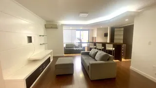 Apartamento com 3 dormitórios, foto 3