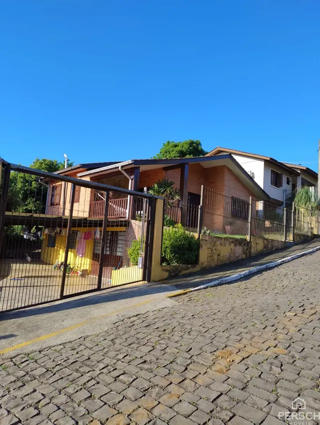 Casa com 3 dormitórios