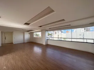 Apartamento com 3 dormitórios, foto 3